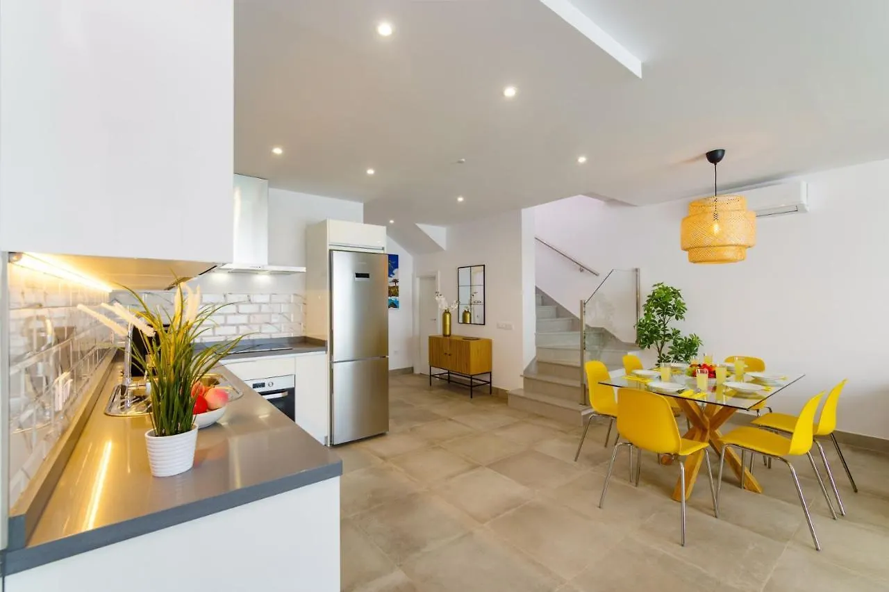 Villa Alvarito By Villa Plus Puerto Calero Spanien